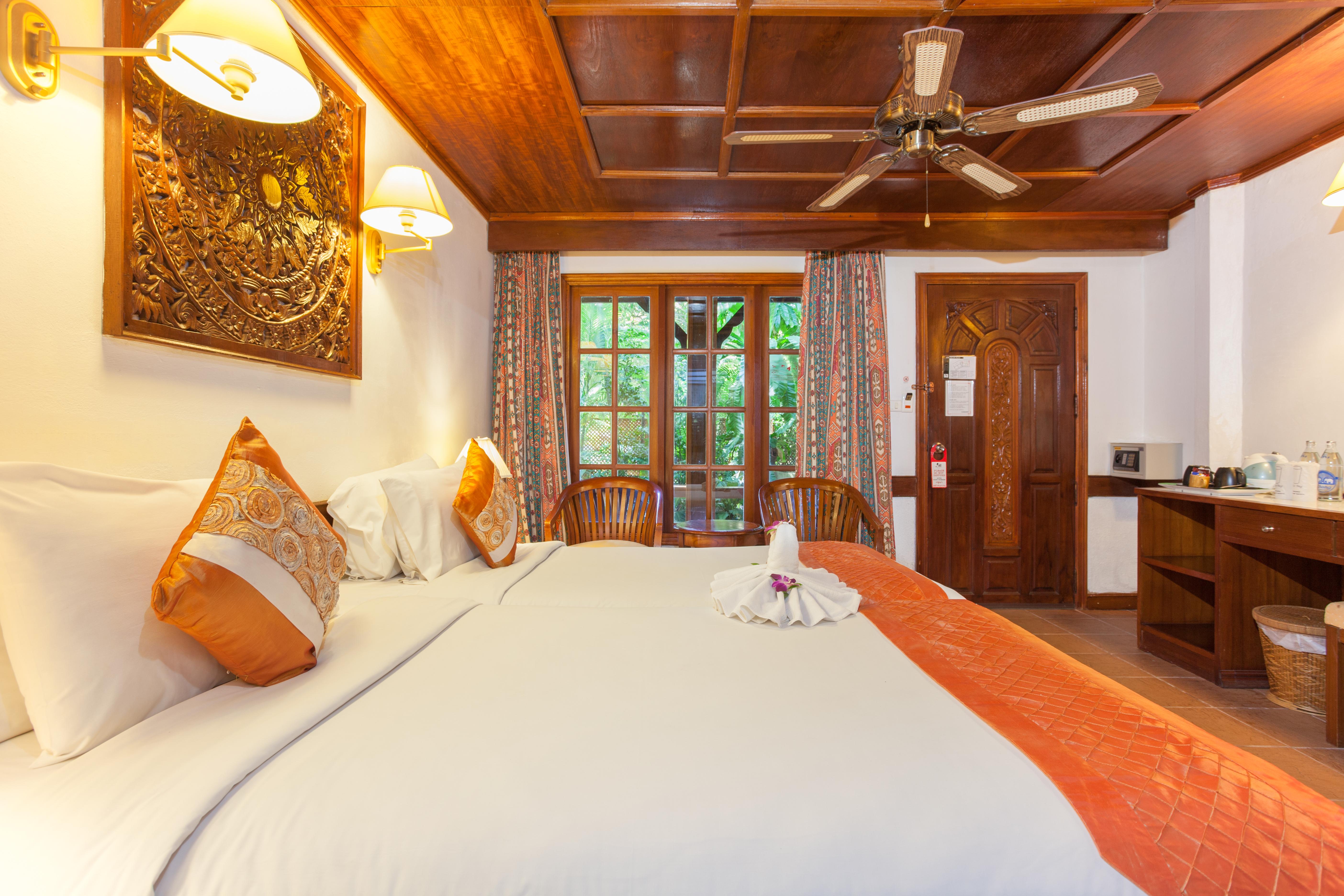 Tropica Bungalow Beach Hotel Patong Luaran gambar