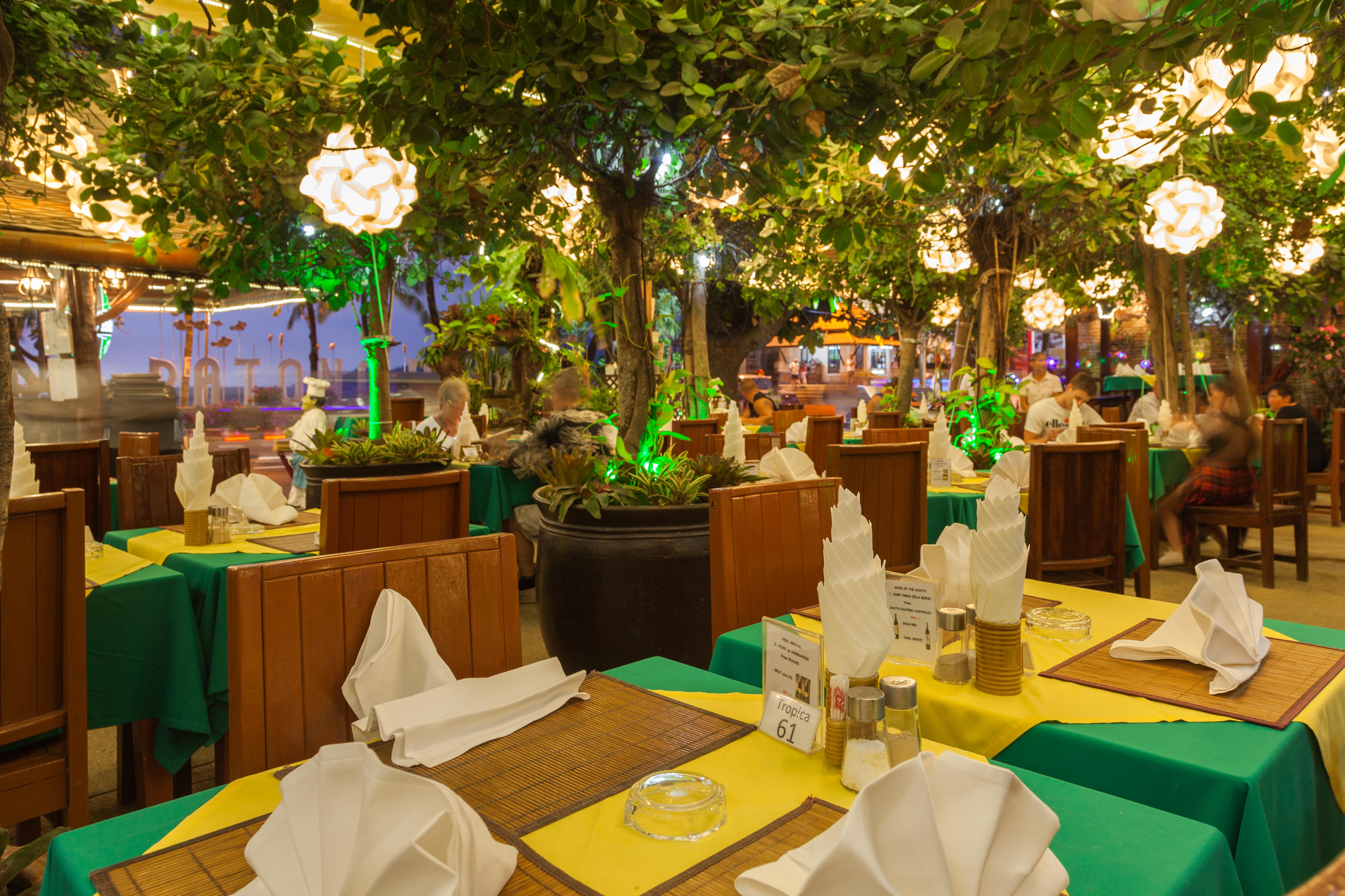 Tropica Bungalow Beach Hotel Patong Luaran gambar