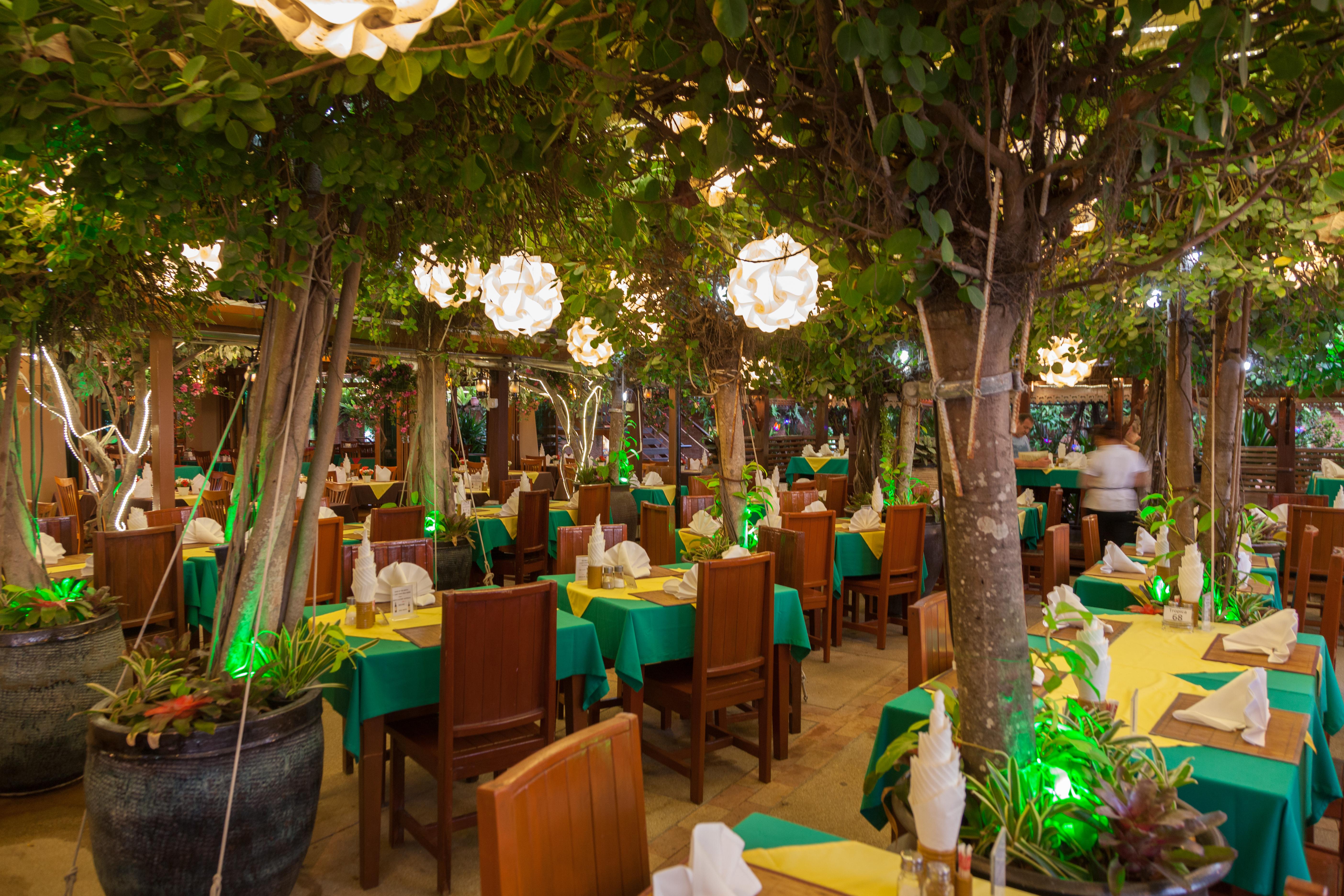 Tropica Bungalow Beach Hotel Patong Luaran gambar