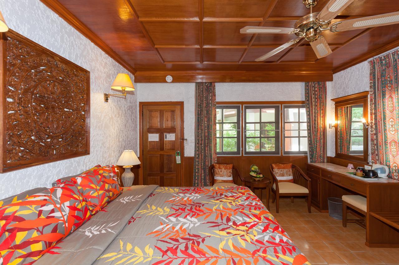 Tropica Bungalow Beach Hotel Patong Luaran gambar