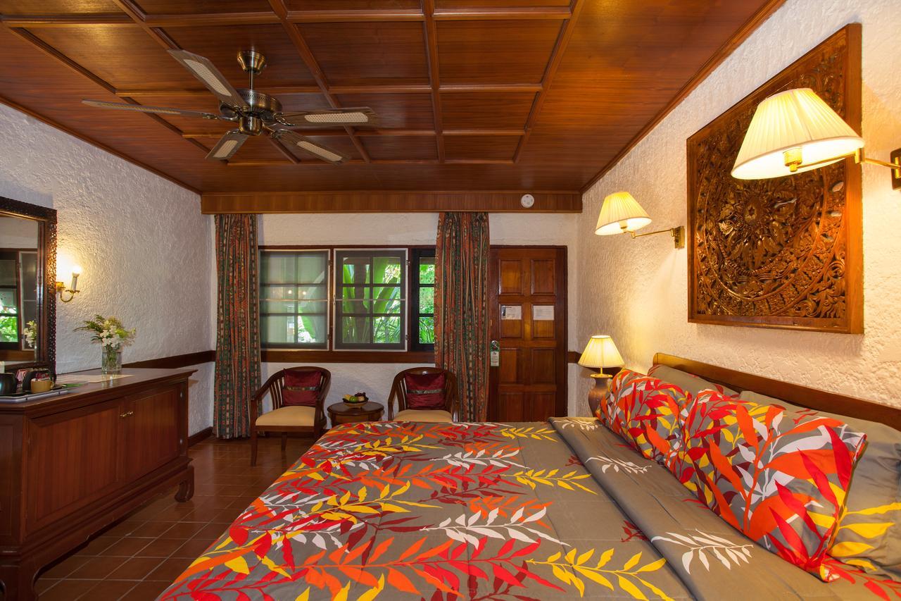 Tropica Bungalow Beach Hotel Patong Luaran gambar